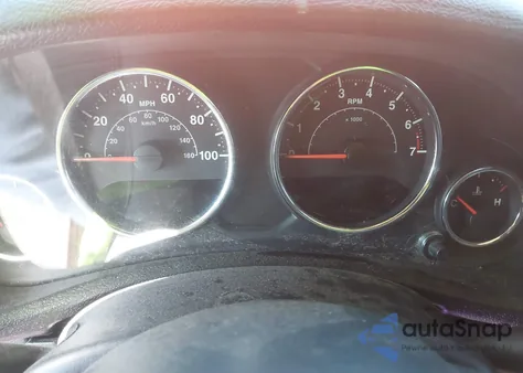 2014 Jeep Wrangler Unlimited Sahara z USA, uszkodzony, nr VIN 1C4BJWEG0EL198843